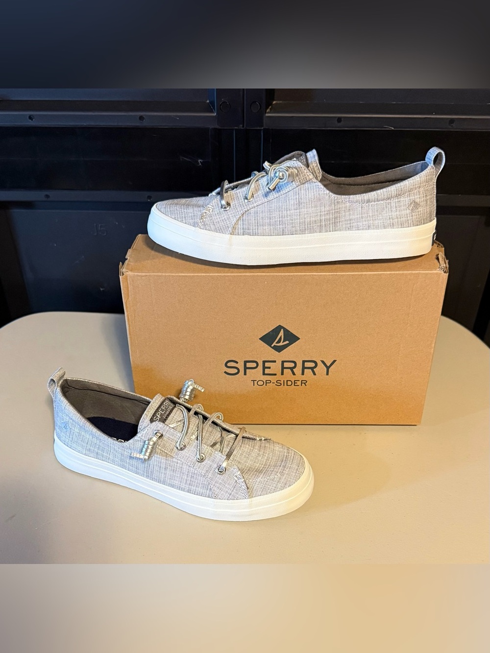 Sperry Crest Vibe Metallic Silver Memory Foam Top-Sider - Super Cute - New